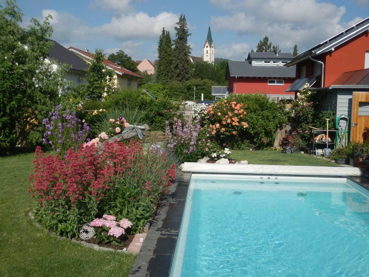 Bed & Breakfast Engen Kültér fotó